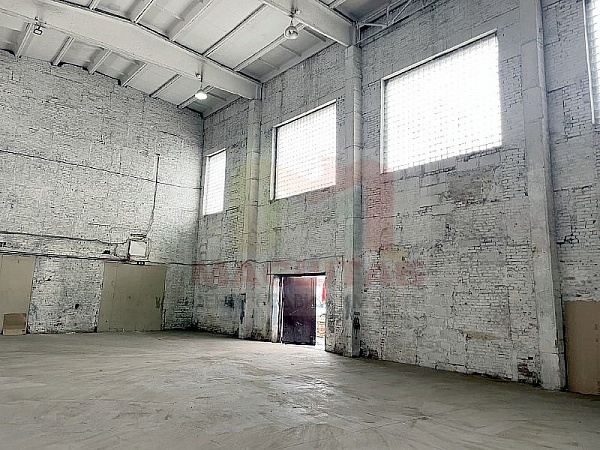 Помещение под склад, мастерскую - 305 м2