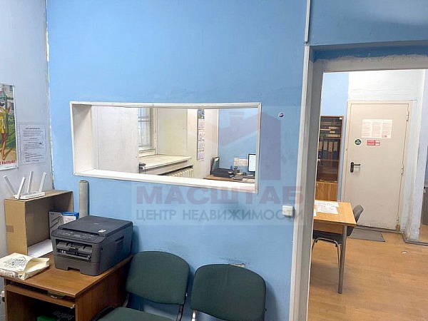 Помещение под мастерскую, склад - 671 м2