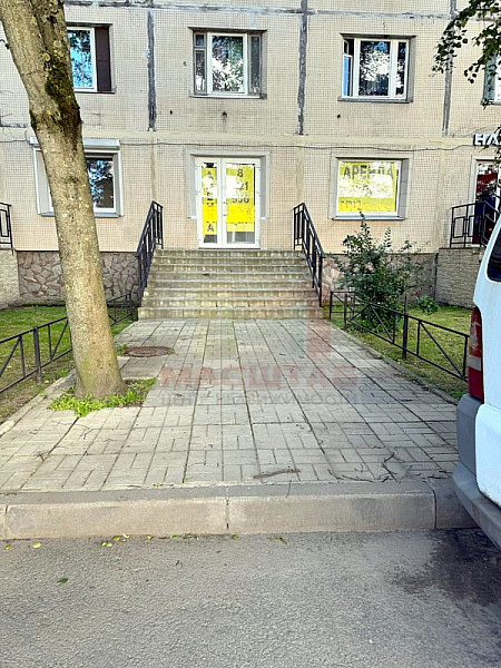 Продажа торгового (универсального) помещения - 67 м2