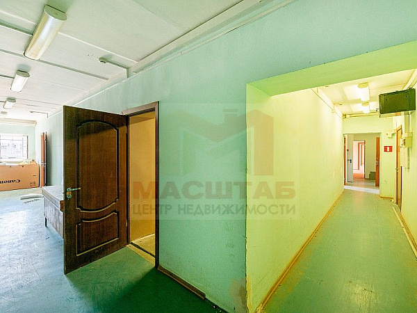 Помещение под мастерскую, склад - 251 м2