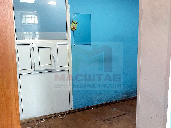 Помещение под мастерскую, склад - 671 м2