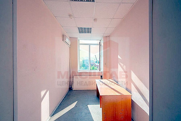 Помещение под производство, склад - 609 м2