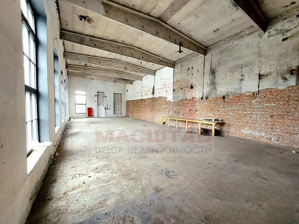 Помещение под мастерскую, склад - 223 м2