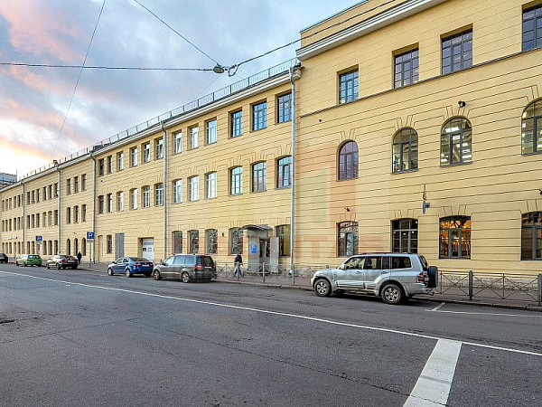 Универсальное (торговое) помещение - 523 м2