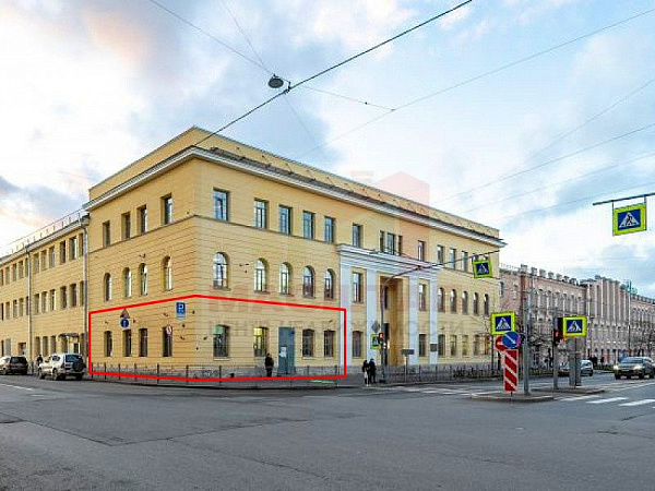 Универсальное (торговое) помещение - 214 м2