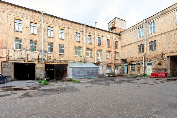 Помещение под мастерскую, склад - 212 м2