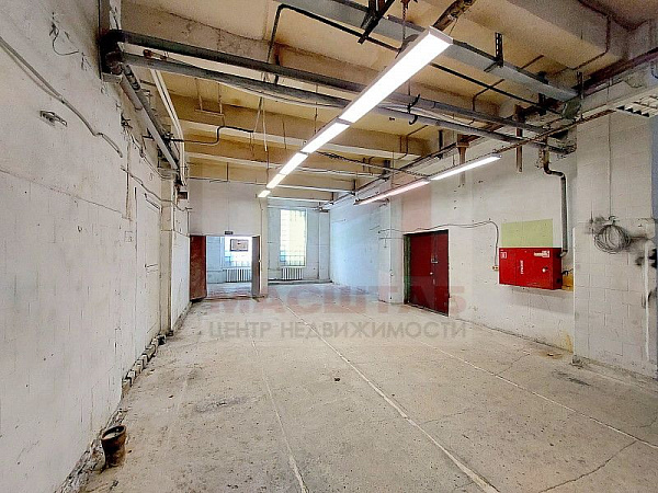 Помещение под мастерскую, склад - 130 м2