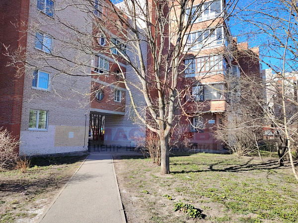 Комната в Петергофе