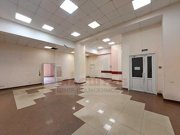 Торговое (универсальное) помещение - 176 м2