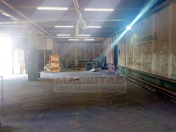 Помещение под мастерскую, склад - 733 м2