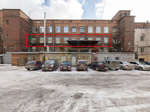 Помещение под студию, мастерскую, склад - 272 м2