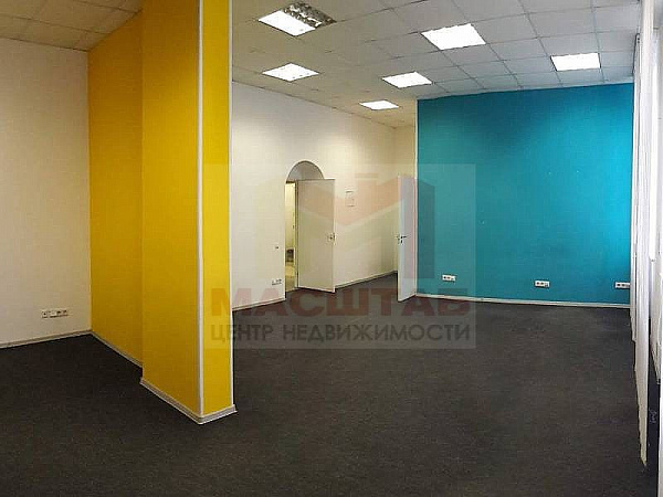 Универсальное (торговое) помещение - 178 м2