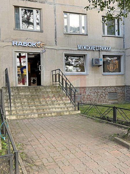 Продажа торгового (универсального) помещения - 110 м2