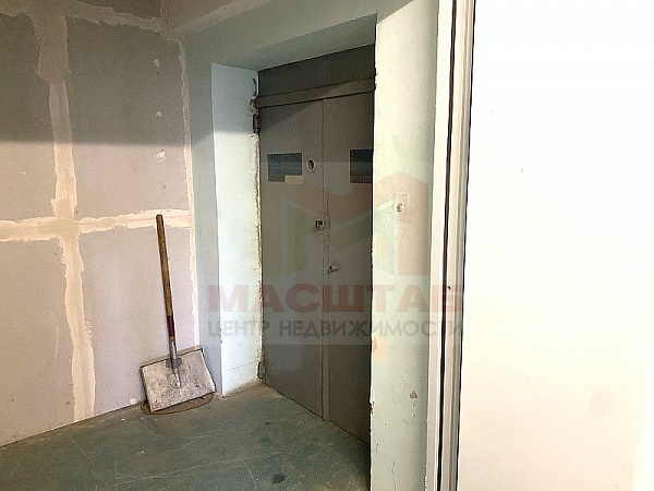 Помещение под мастерскую, склад - 251 м2