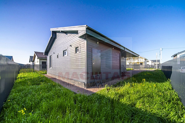 Дом на участке 6 сот в Мухоловке