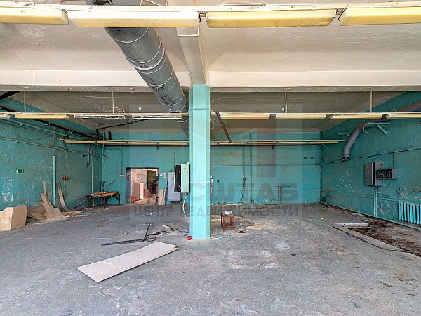 Помещение под склад, производство - 596 м2