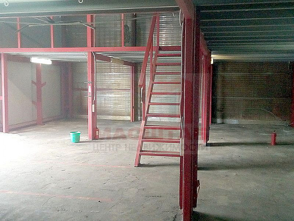 Помещение под склад, мастерскую - 415 м2