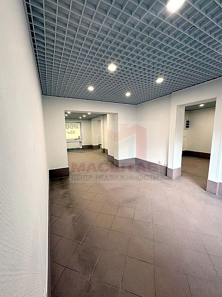 Продажа торгового (универсального) помещения - 67 м2