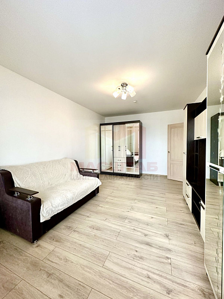 Казакова 82к1 Ира