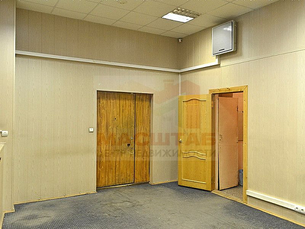 Универсальное (торговое) помещение - 214 м2
