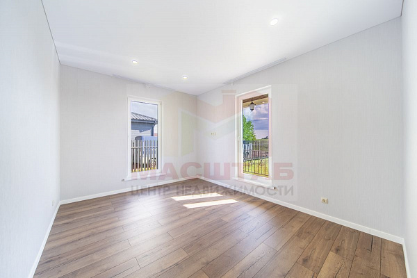 Дом на участке 6 сот в Мухоловке