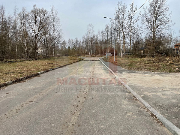 Участок в Санкт-Петербурге, г. Павловск Участок в Санкт-Петербурге, г. Павловск