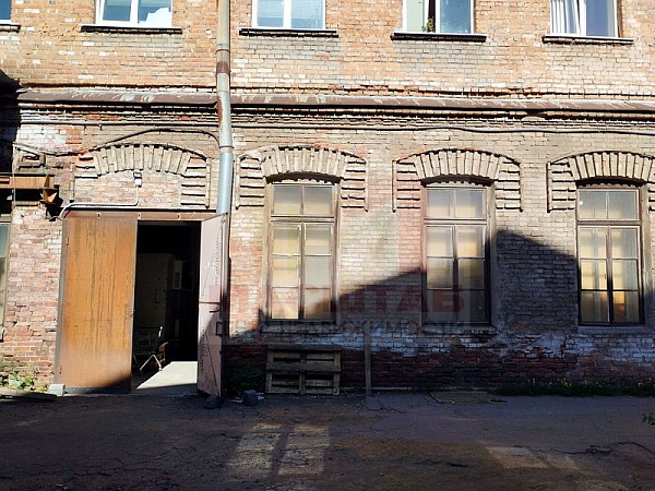 Помещение под мастерскую, склад - 205 м2