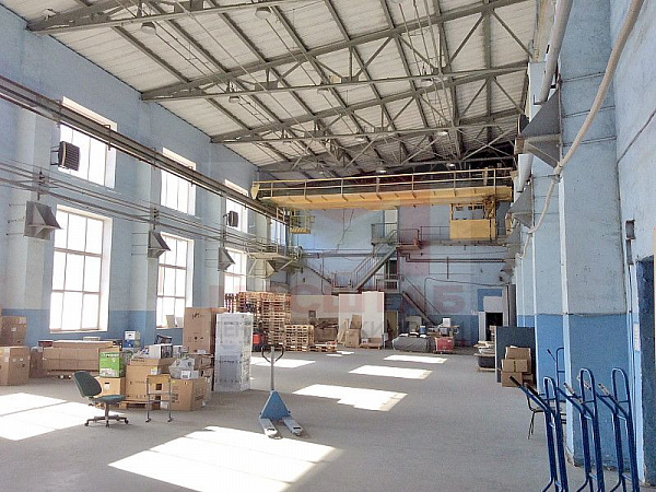 Помещение под склад, производство, склад-магазин - 1008 м2