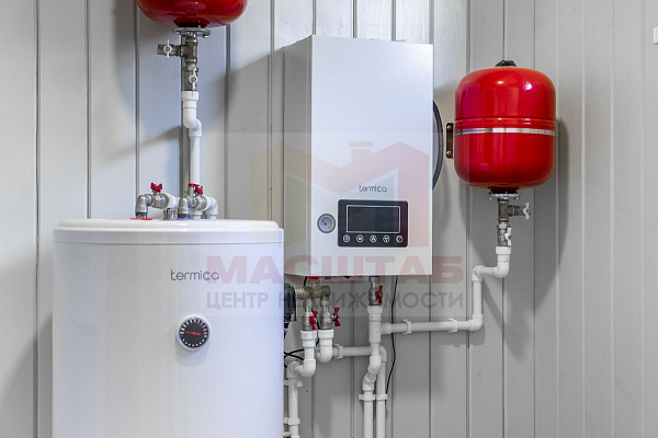 Дом на участке 6 сот в Мухоловке