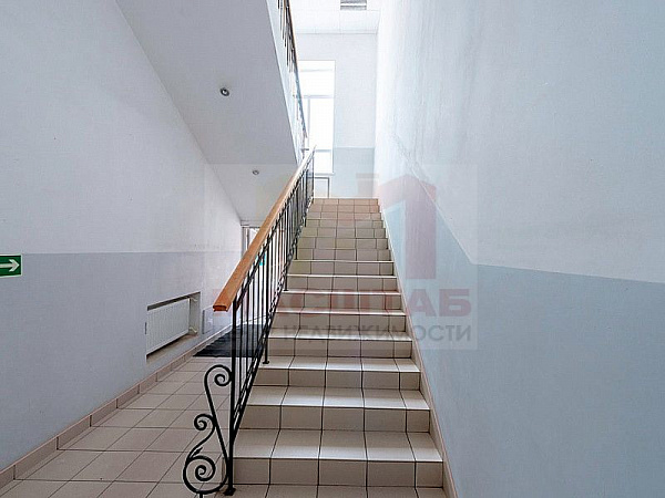 Помещение под мастерскую, склад - 257 м2