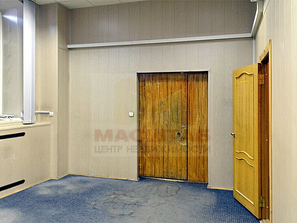 Универсальное (торговое) помещение - 214 м2