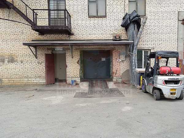 Помещение под склад, производство - 386 м2