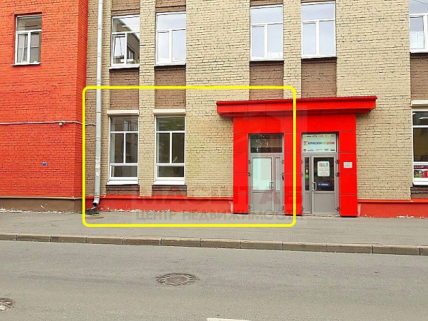 Торговое (универсальное) помещение - 100 м2