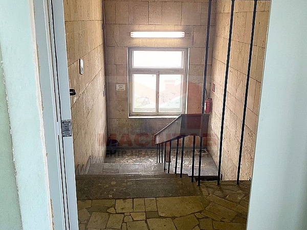 Помещение под мастерскую, склад - 251 м2